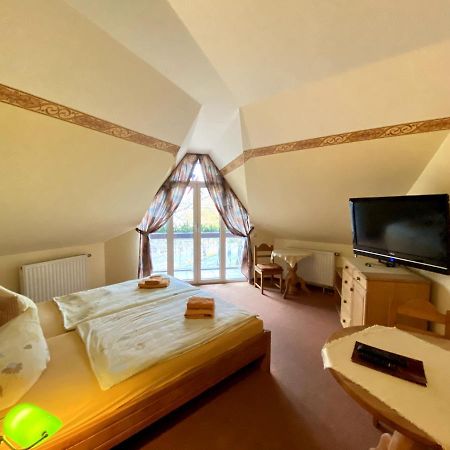 Haus Belger Hotel Grossziethen Bagian luar foto