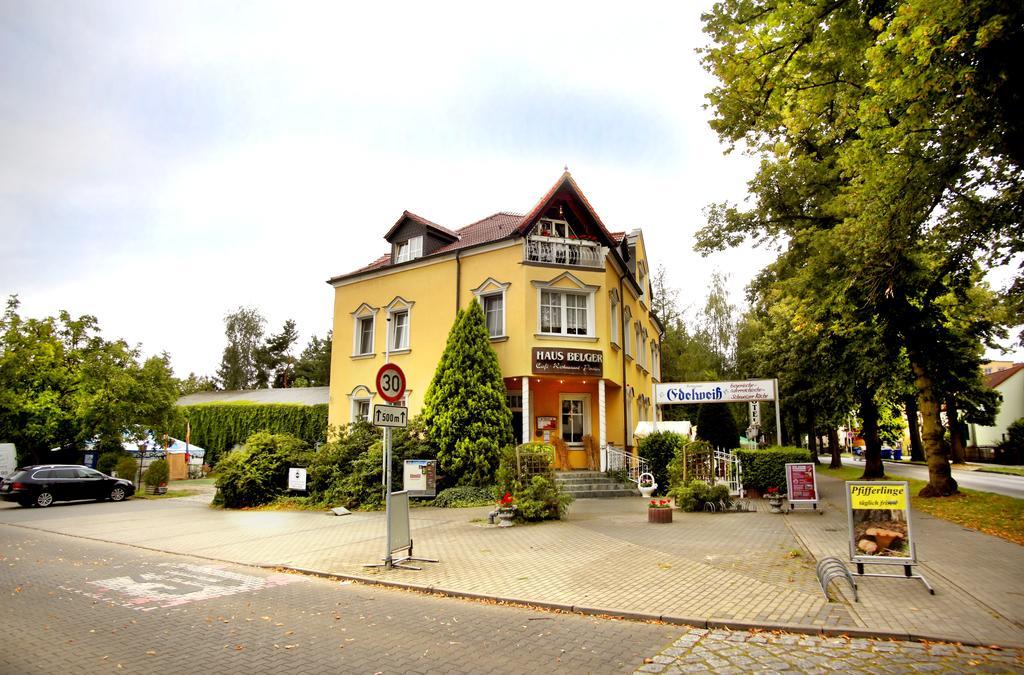 Haus Belger Hotel Grossziethen Bagian luar foto