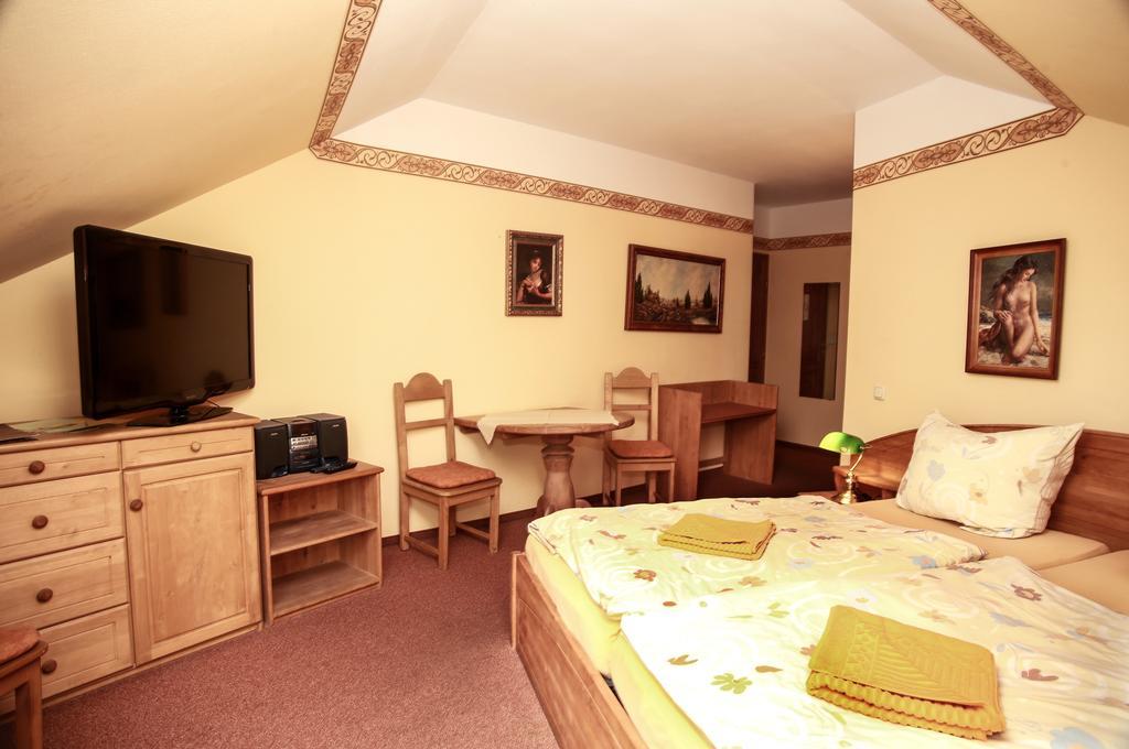 Haus Belger Hotel Grossziethen Bagian luar foto